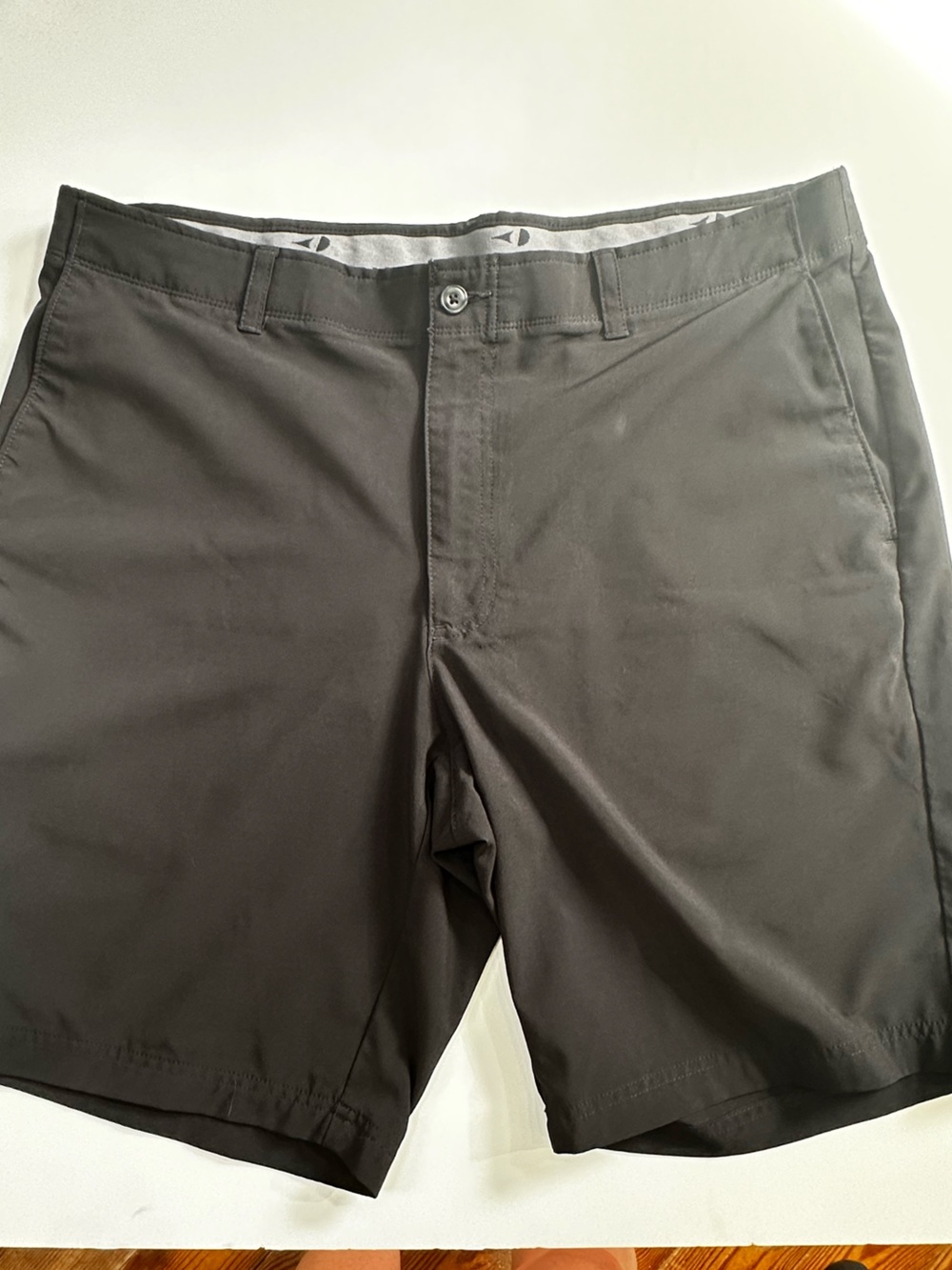 Grand Slam Mens Performance Golf Shorts Dark Gray Size 38 Flat Front Stretch - Picture 2 of 9